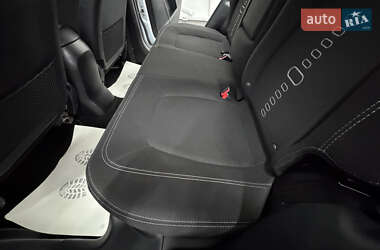 Внедорожник / Кроссовер Kia Sportage 2015 в 