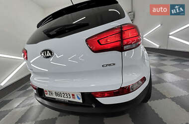 Внедорожник / Кроссовер Kia Sportage 2015 в 