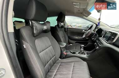 Внедорожник / Кроссовер Kia Sportage 2018 в 