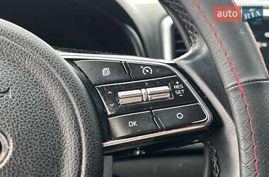 Внедорожник / Кроссовер Kia Sportage 2018 в 