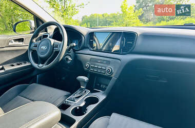 Внедорожник / Кроссовер Kia Sportage 2018 в 