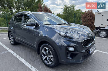 Позашляховик / Кросовер Kia Sportage 2019 в 