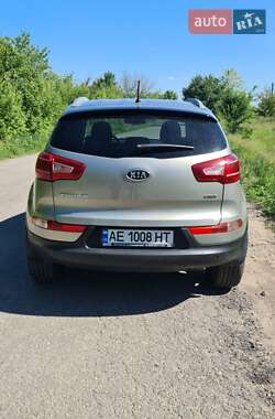 Позашляховик / Кросовер Kia Sportage 2012 в 
