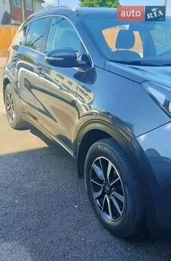 Внедорожник / Кроссовер Kia Sportage 2017 в 