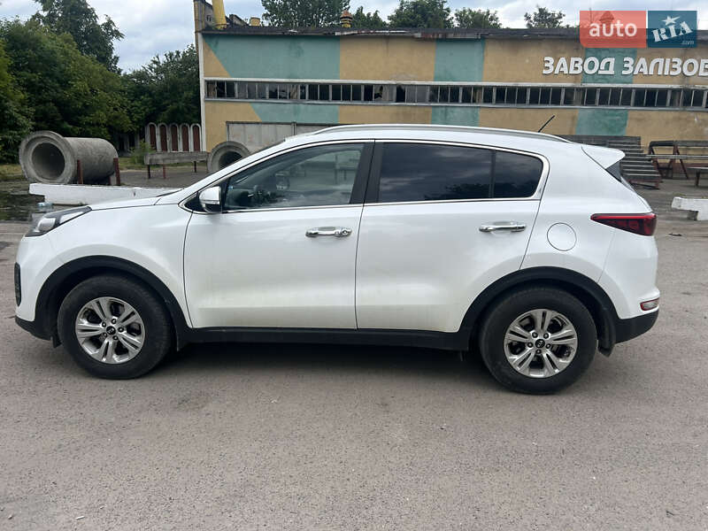 Внедорожник / Кроссовер Kia Sportage 2017 в Львове