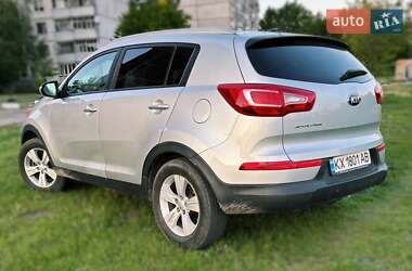 Внедорожник / Кроссовер Kia Sportage 2013 в Харькове