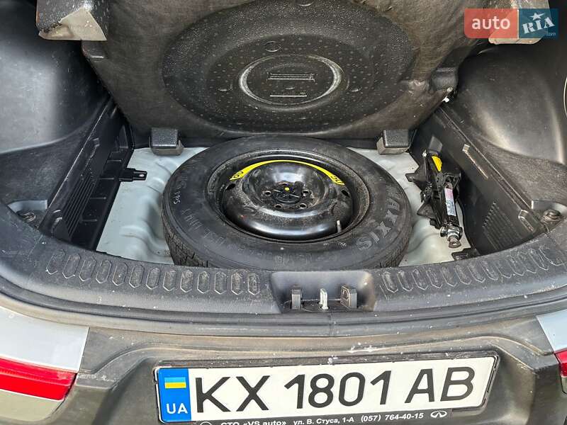 Позашляховик / Кросовер Kia Sportage 2013 в Харкові