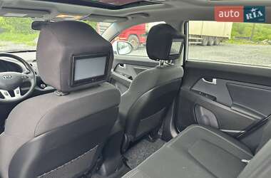 Внедорожник / Кроссовер Kia Sportage 2012 в 