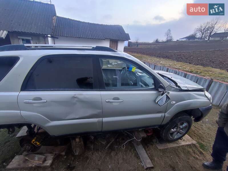 Внедорожник / Кроссовер Kia Sportage 2006 в Львове