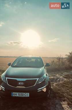 Внедорожник / Кроссовер Kia Sportage 2011 в Звягеле