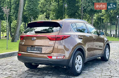 Позашляховик / Кросовер Kia Sportage 2017 в 