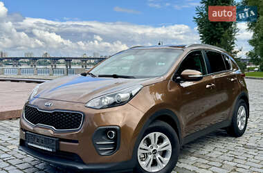 Позашляховик / Кросовер Kia Sportage 2017 в 