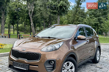 Позашляховик / Кросовер Kia Sportage 2017 в 