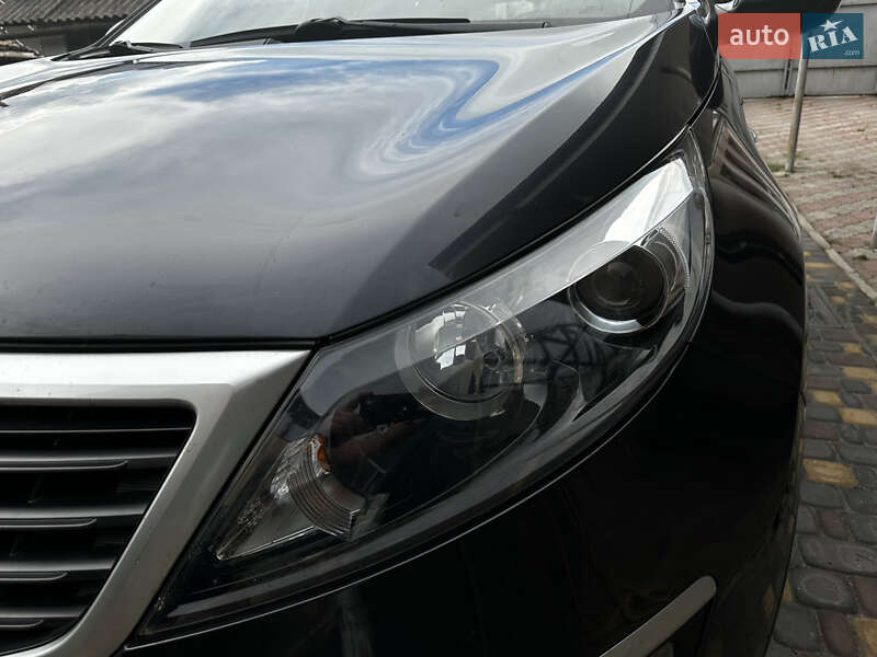 Внедорожник / Кроссовер Kia Sportage 2013 в Запорожье