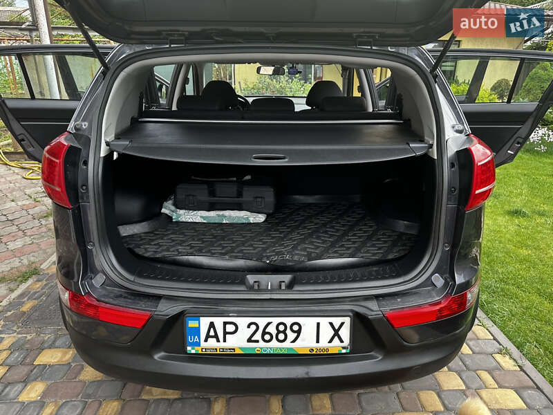 Внедорожник / Кроссовер Kia Sportage 2013 в Запорожье