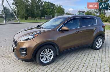 Внедорожник / Кроссовер Kia Sportage 2017 в Львове