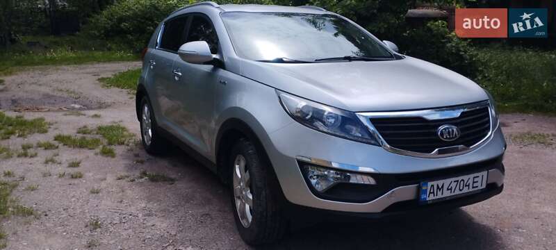 Позашляховик / Кросовер Kia Sportage 2013 в Коростені