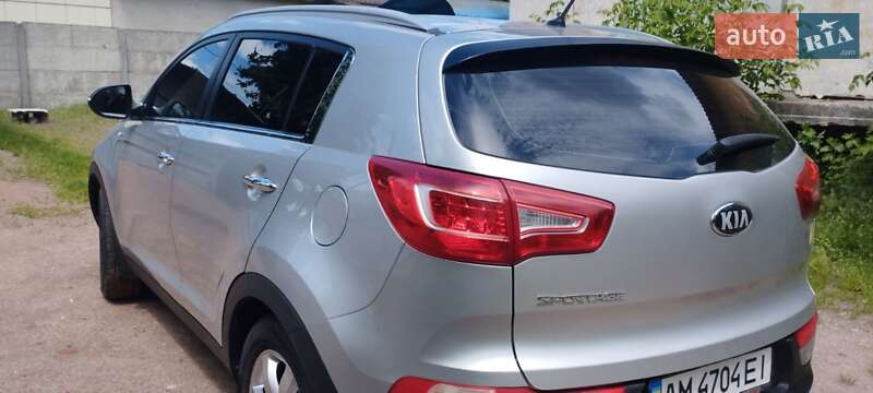 Позашляховик / Кросовер Kia Sportage 2013 в Коростені