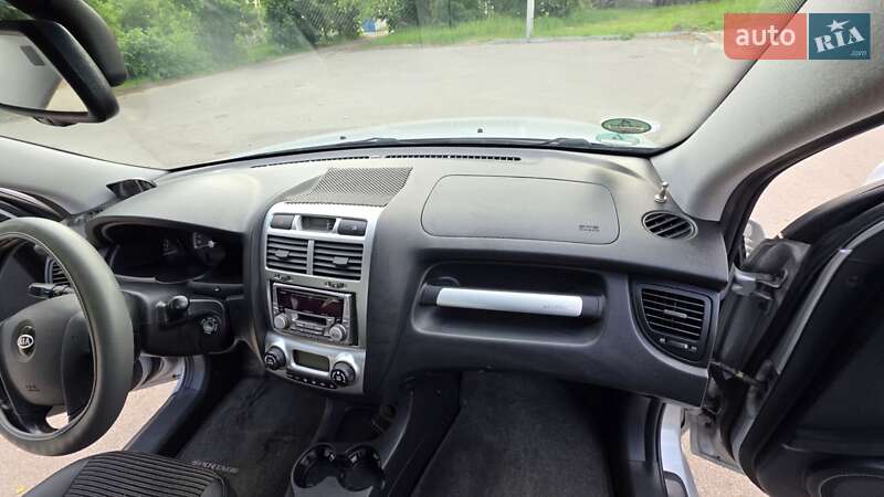 Позашляховик / Кросовер Kia Sportage 2008 в Шостці