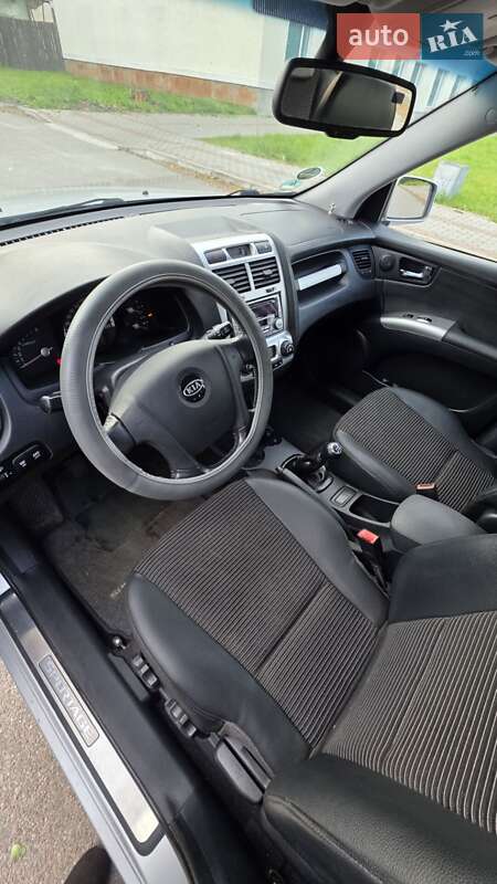 Позашляховик / Кросовер Kia Sportage 2008 в Шостці