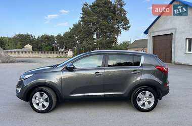 Внедорожник / Кроссовер Kia Sportage 2011 в 