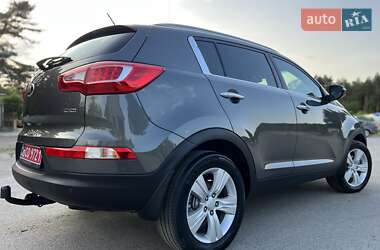 Внедорожник / Кроссовер Kia Sportage 2011 в 