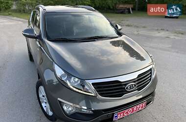 Внедорожник / Кроссовер Kia Sportage 2011 в 