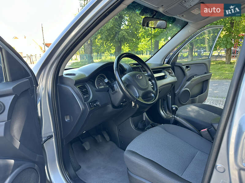 Позашляховик / Кросовер Kia Sportage 2009 в Вінниці