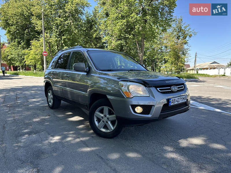 Позашляховик / Кросовер Kia Sportage 2009 в Вінниці