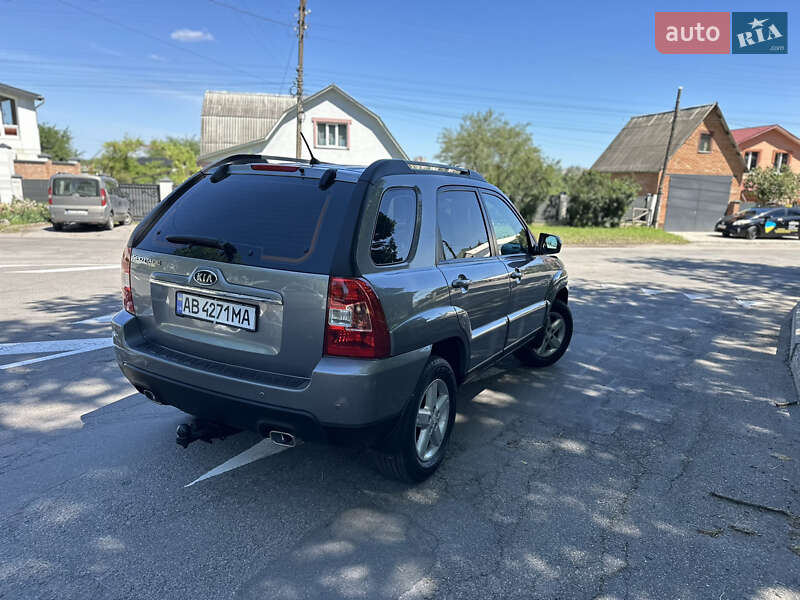 Позашляховик / Кросовер Kia Sportage 2009 в Вінниці