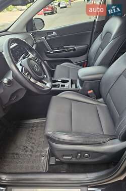 Позашляховик / Кросовер Kia Sportage 2021 в 