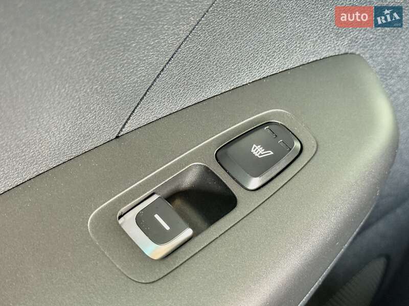 Внедорожник / Кроссовер Kia Sportage 2020 в Харькове