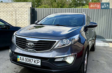 Позашляховик / Кросовер Kia Sportage 2012 в 