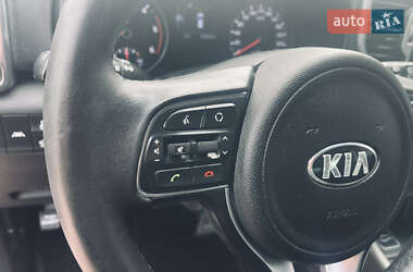 Внедорожник / Кроссовер Kia Sportage 2016 в 