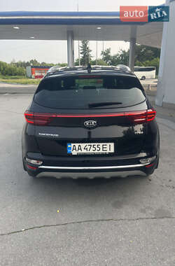 Позашляховик / Кросовер Kia Sportage 2019 в 