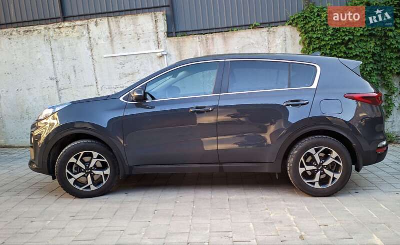 Внедорожник / Кроссовер Kia Sportage 2020 в Ивано-Франковске