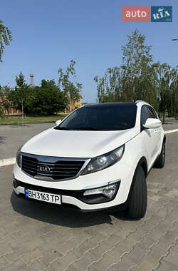 Внедорожник / Кроссовер Kia Sportage 2013 в Измаиле