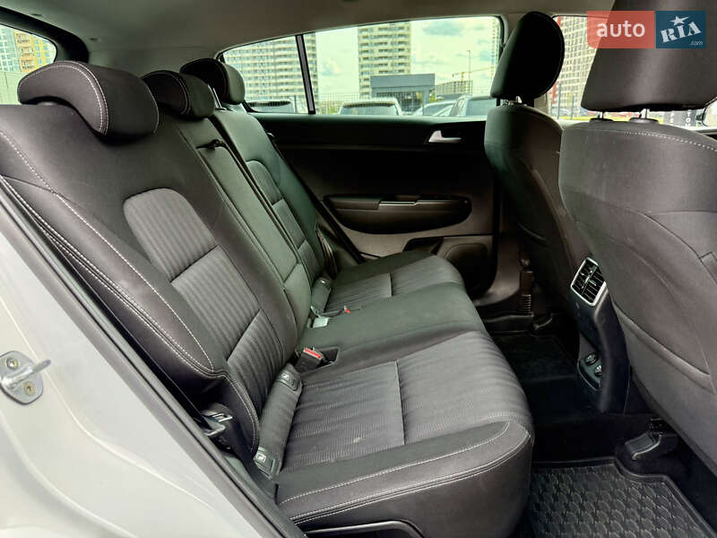 Внедорожник / Кроссовер Kia Sportage 2019 в Киеве