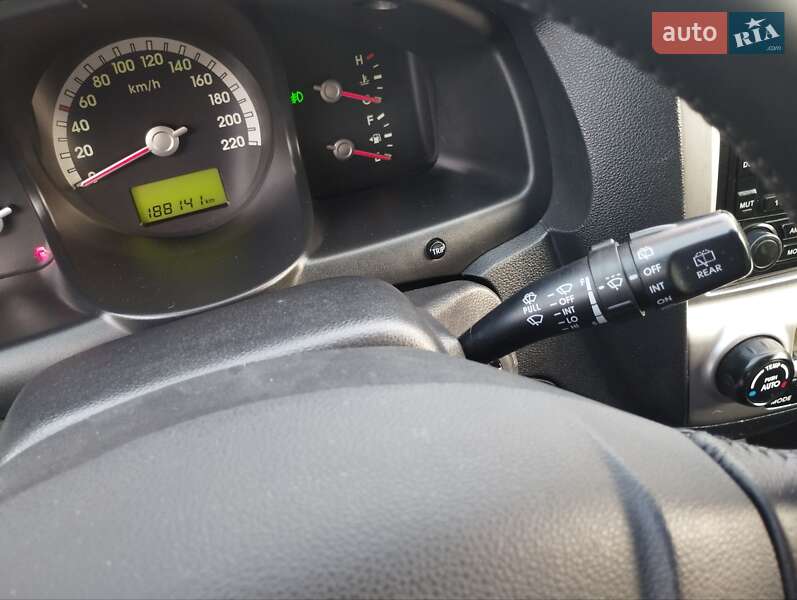Внедорожник / Кроссовер Kia Sportage 2008 в Харькове