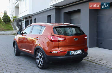 Внедорожник / Кроссовер Kia Sportage 2011 в 