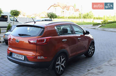 Внедорожник / Кроссовер Kia Sportage 2011 в 