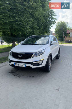 Внедорожник / Кроссовер Kia Sportage 2014 в 