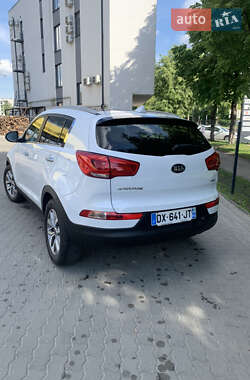 Внедорожник / Кроссовер Kia Sportage 2014 в 