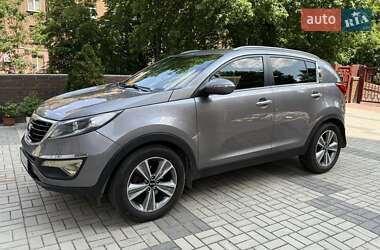 Внедорожник / Кроссовер Kia Sportage 2014 в 