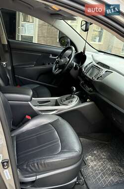 Внедорожник / Кроссовер Kia Sportage 2014 в 