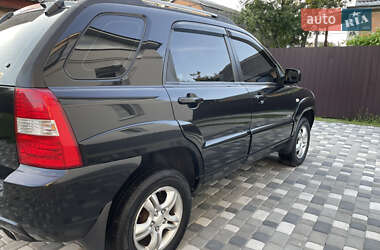 Внедорожник / Кроссовер Kia Sportage 2007 в 