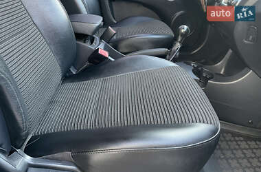Внедорожник / Кроссовер Kia Sportage 2007 в 