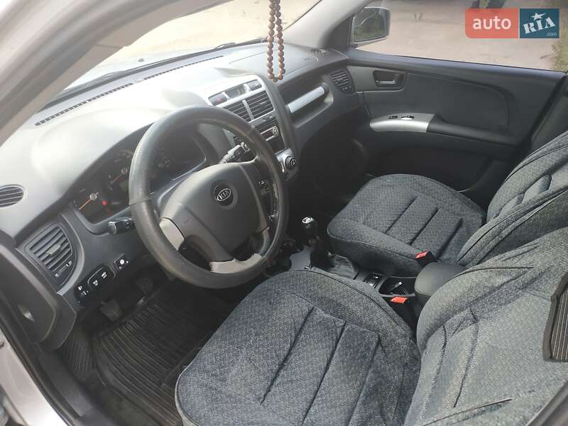 Позашляховик / Кросовер Kia Sportage 2007 в Києві