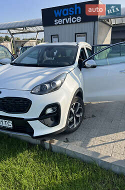 Внедорожник / Кроссовер Kia Sportage 2017 в Львове