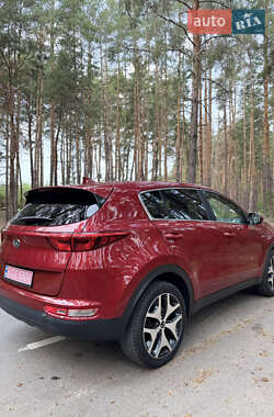 Позашляховик / Кросовер Kia Sportage 2018 в 